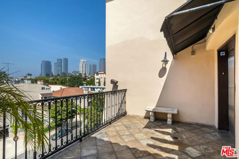 10364 Almayo Avenue #103 photo 36