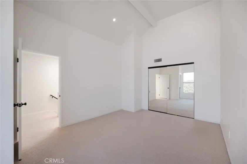 5455 Sylmar Avenue #2103 photo 15