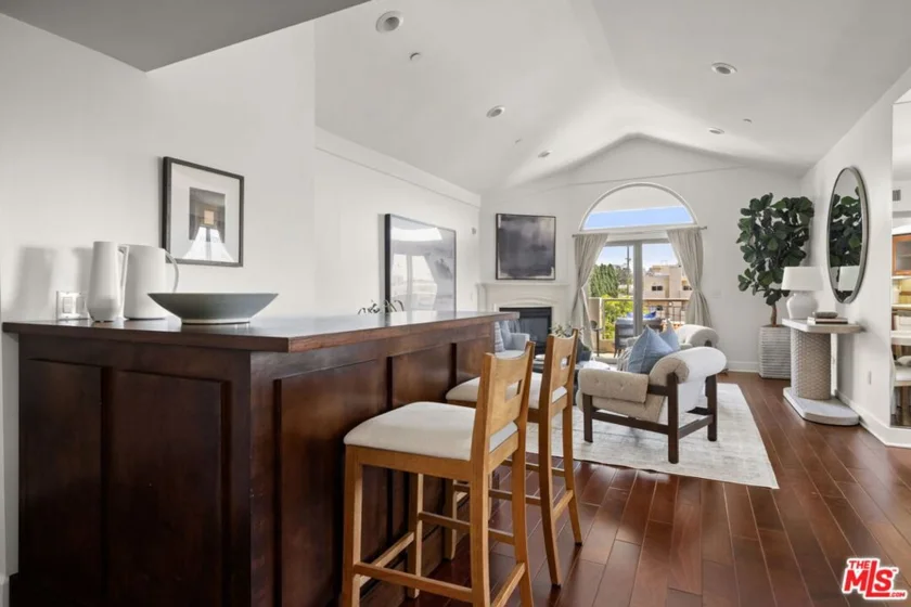 1409 Armacost Avenue #PH2 photo 25