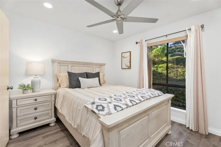 22522 Campos photo 15