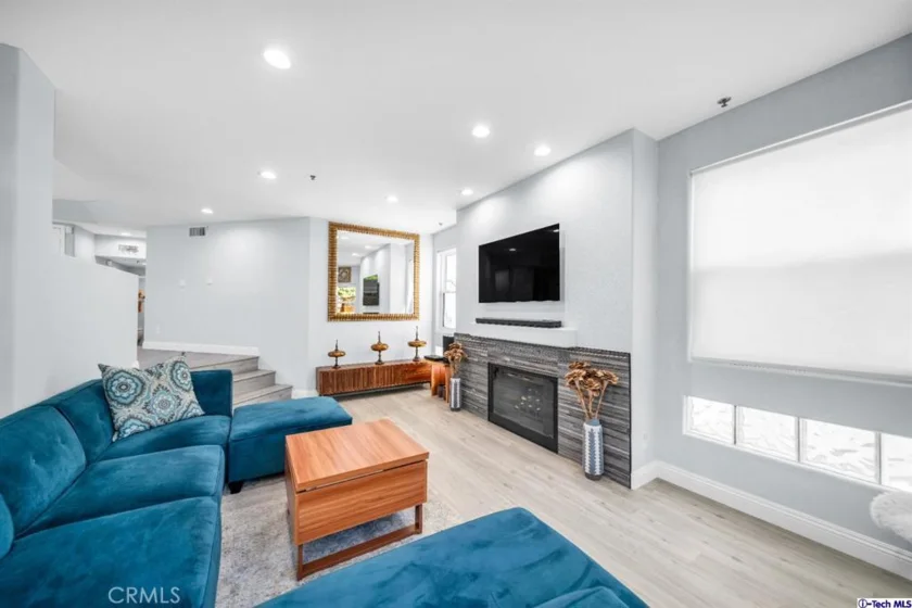 4212 Whitsett Avenue #101 photo 1