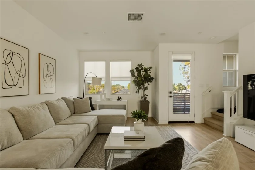 10942 Champions Lane photo 11