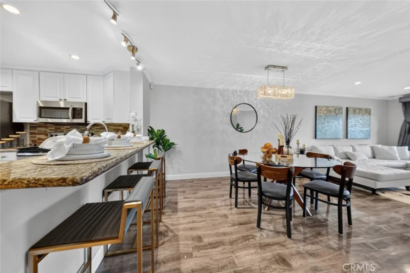 2940 N Verdugo Road #322 photo 6