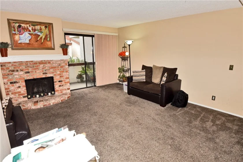 15155 Sherman Way #37 photo 3