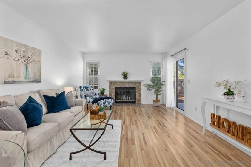 14960 Avenida Venusto #79 photo 9