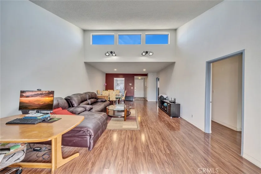 6151 Canterbury Drive #307 photo 1