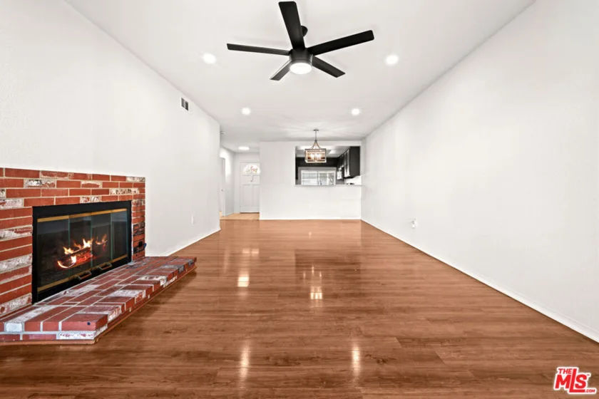 1418 Brett Place #205 photo 8