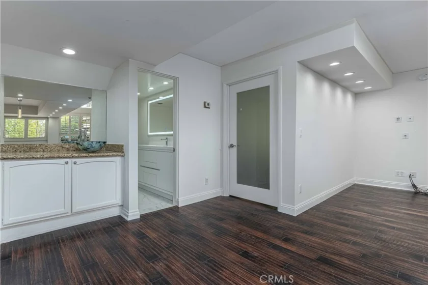 10590 Wilshire Boulevard #305 photo 9