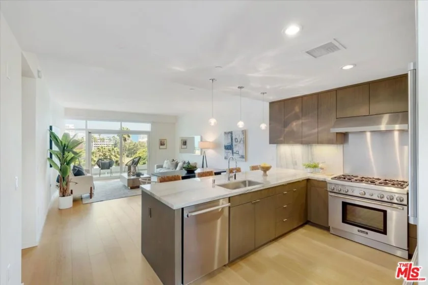 1705 Ocean Avenue #502 photo 8