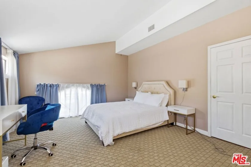 1457 Reeves Street #301 photo 9