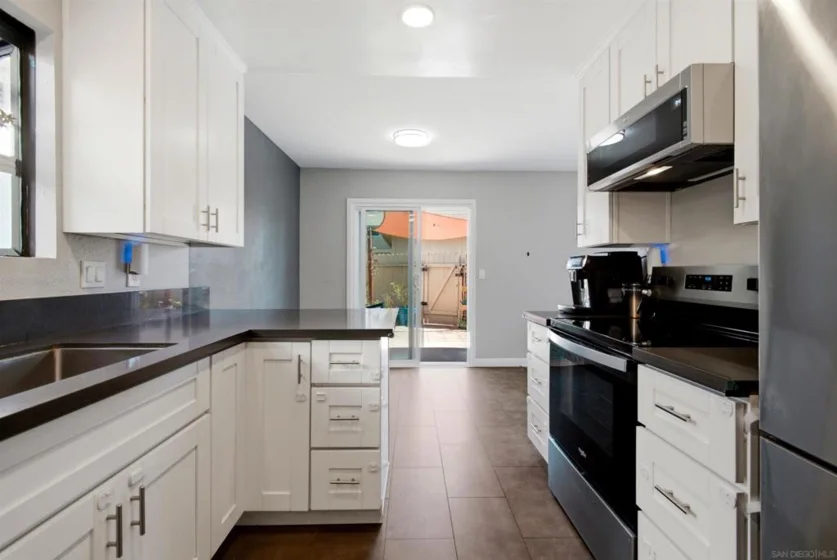 10316 Great Rock Road photo 5