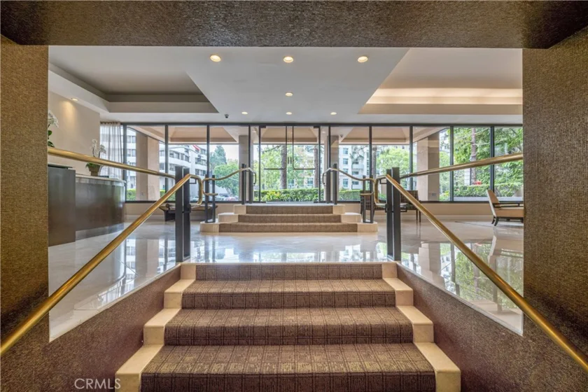 10590 Wilshire Boulevard #305 photo 34