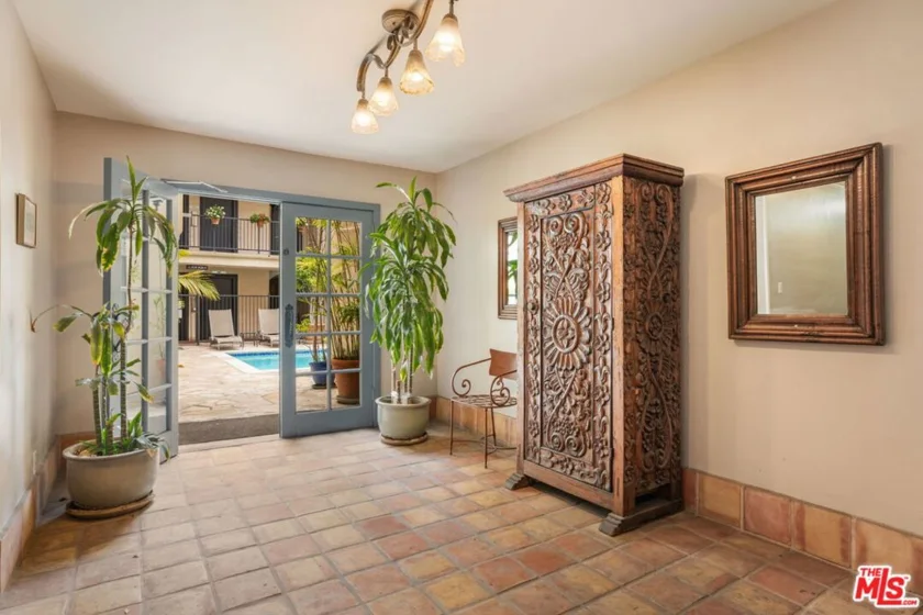 1203 N Sweetzer Avenue #305 photo 21