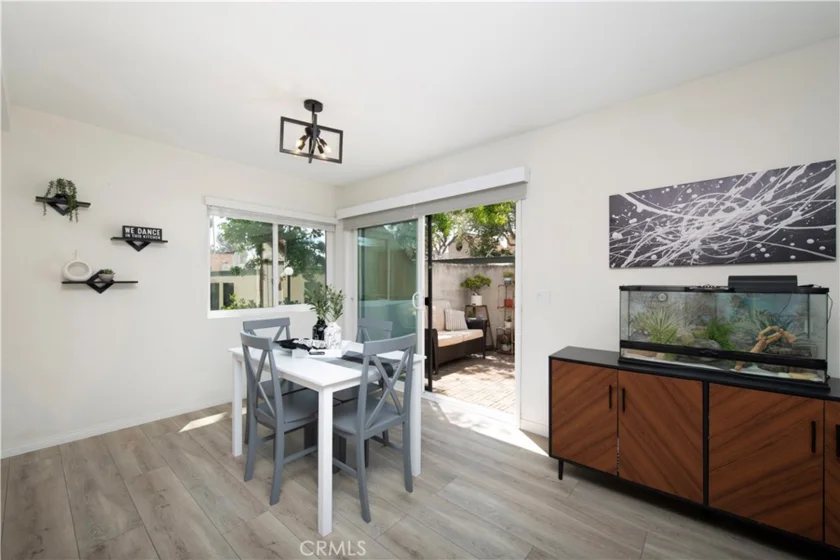 333 N Melrose Drive #E photo 13