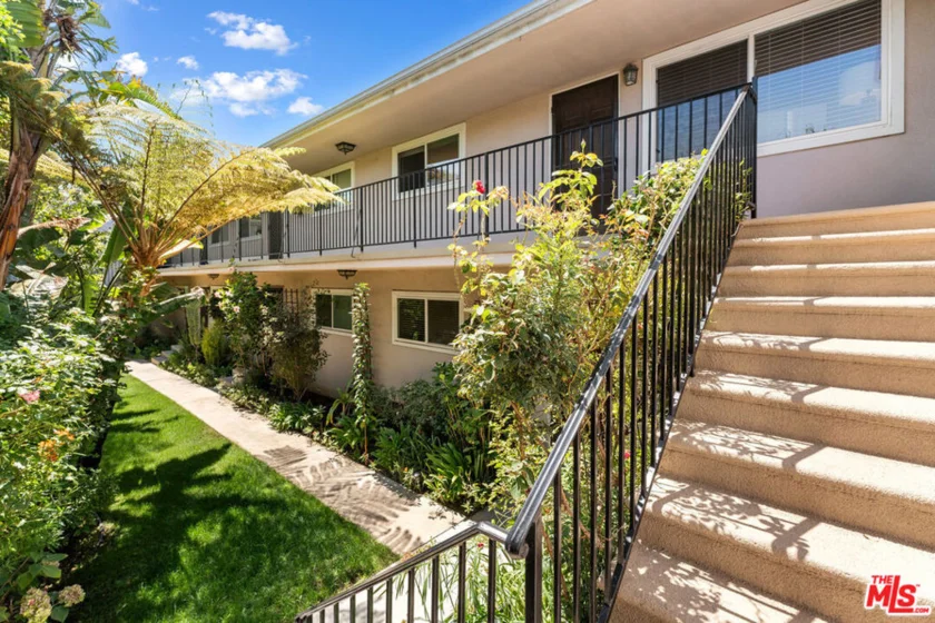 1517 Harvard Street #7 photo 1