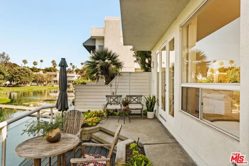610 Harbor Street #1 photo 28
