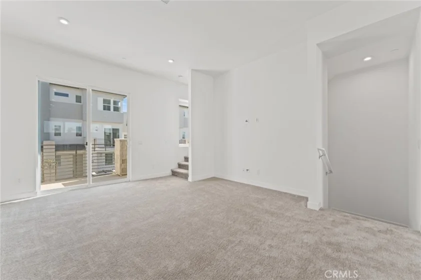 1822 W Bushell Street photo 9