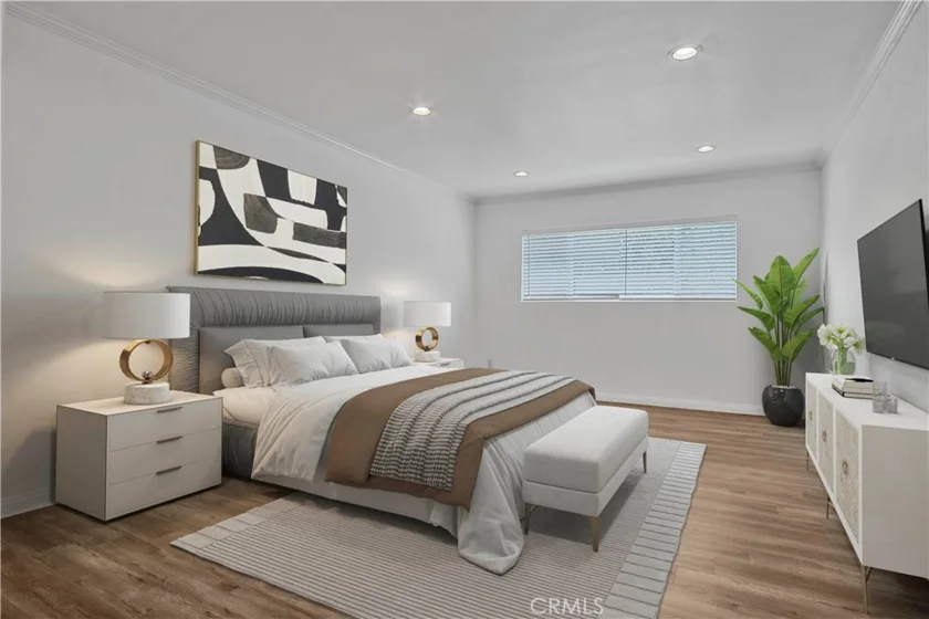 12955 Riverside Drive #102 photo 21