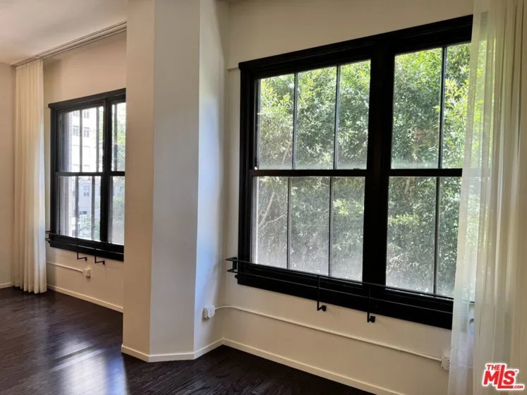 1645 N Vine Street #303 photo 8