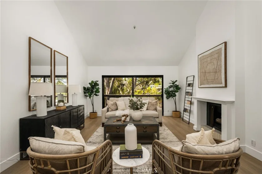 9 Canyon Island Drive photo 1