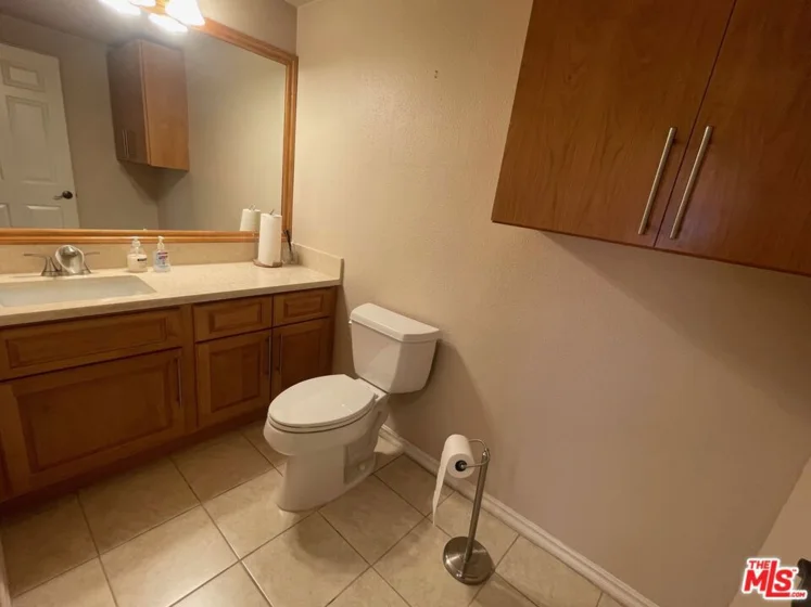 1840 Veteran Avenue #106 photo 28