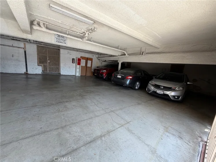 933 New Depot #1-2 photo 5