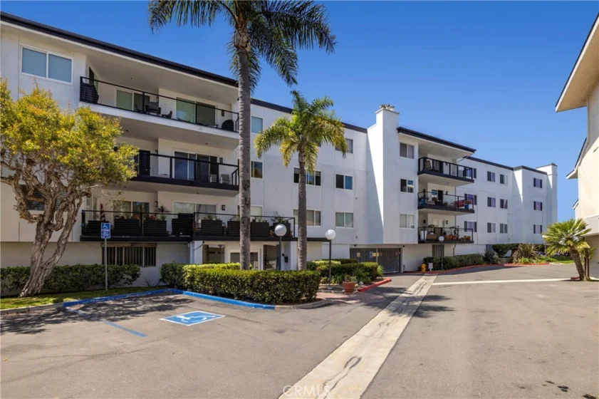 16255 Pacific Circle #203 photo 32