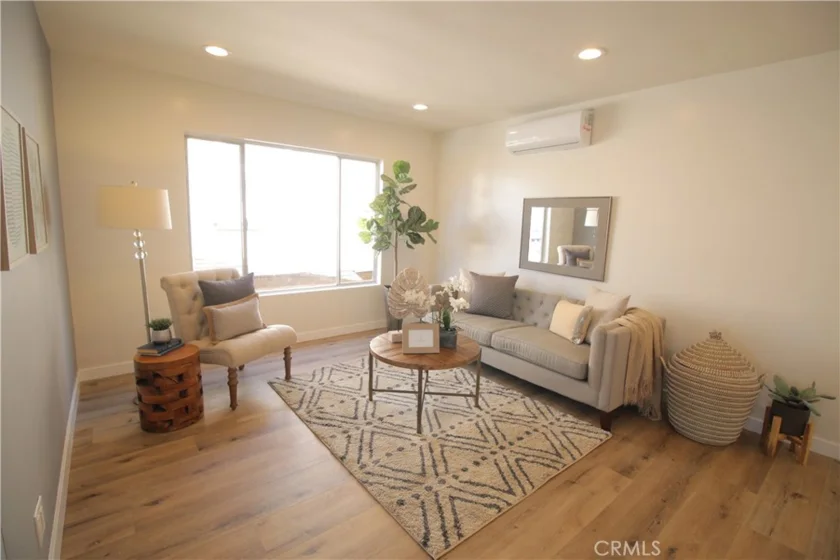 840 Cedar Avenue #11 photo 1