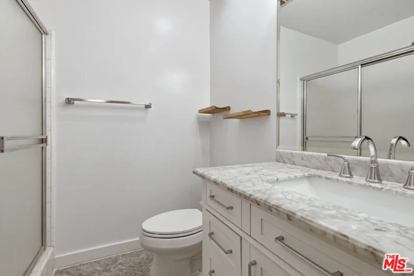 11656 Montana Avenue #114 photo 4
