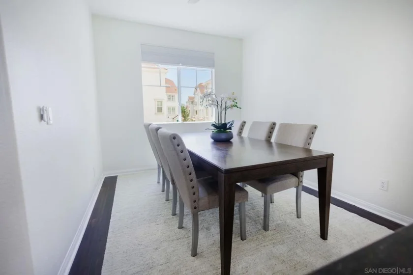 810 Harbor Cliff Way #230 photo 13
