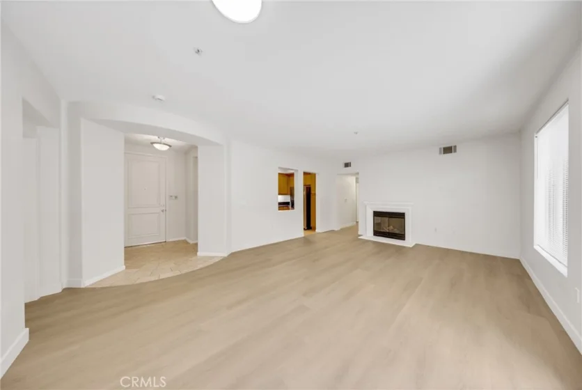 128 N Oak Knoll #111 photo 18