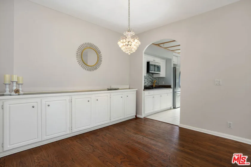10630 Eastborne Avenue #306 photo 6