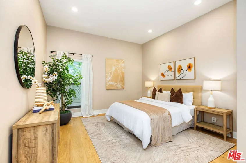 839 Larrabee Street #2 photo 25