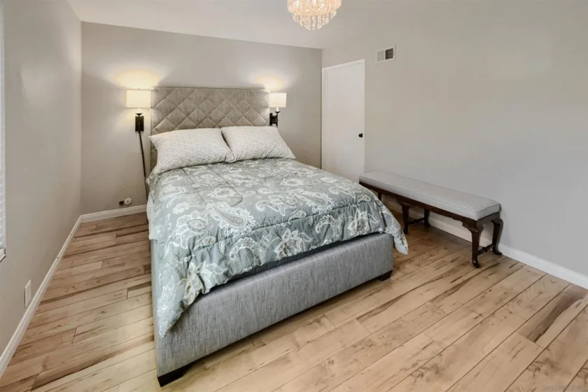 10825 Caravelle Place photo 5