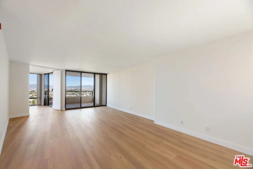 4265 Marina City Drive #905 photo 4