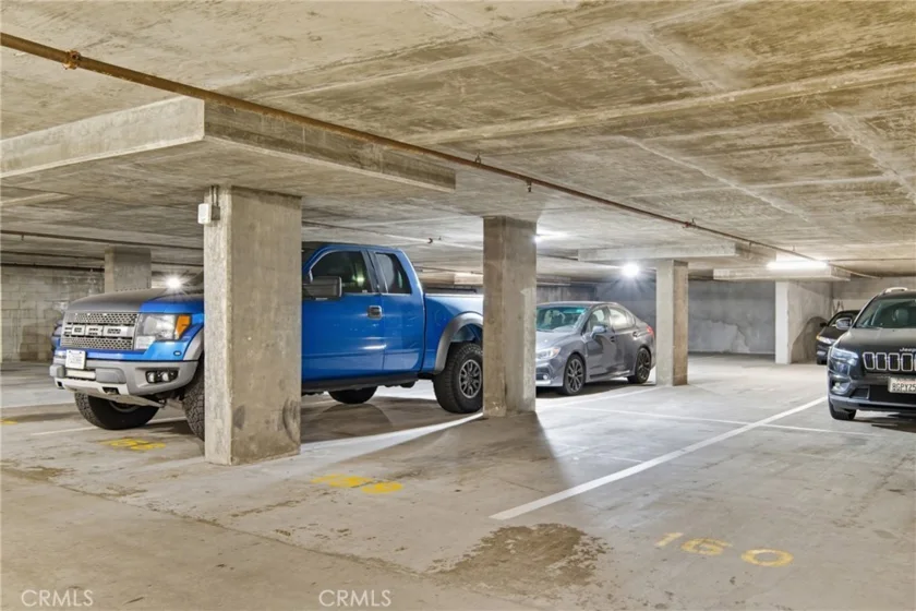 388 E Ocean Boulevard #709 photo 30