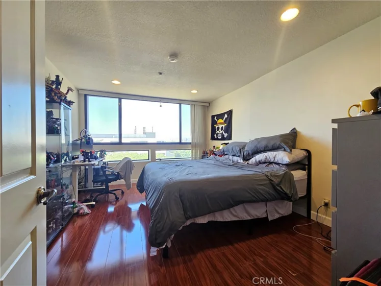 121 S Hope #428 photo 17