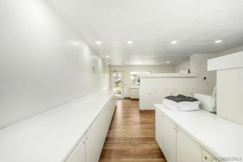 10872 Sabre Hill Drive #282 photo 24