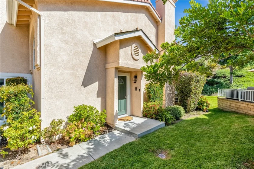 27408 Hyatt Court photo 45