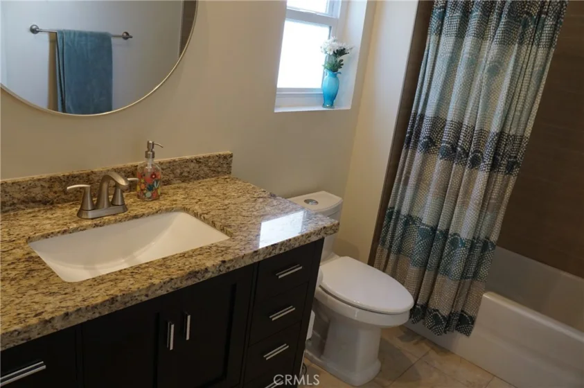 11225 Peach Grove Street #202 photo 18