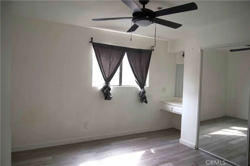 1021 W Bishop #212/I photo 9