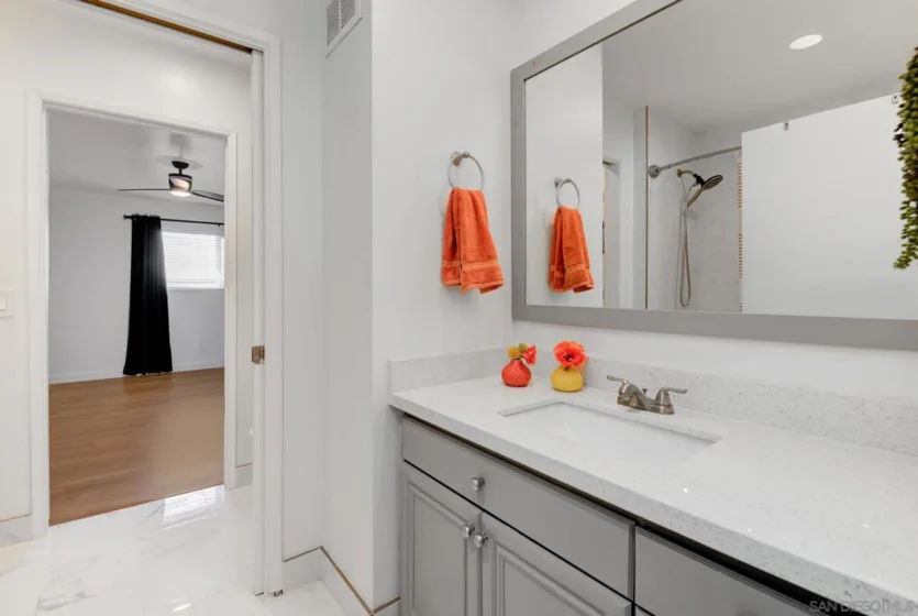 3631 Lemona #C photo 5