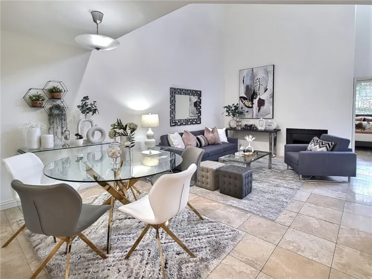 525 S Berendo Street #403 photo 1