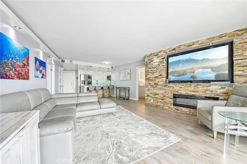 700 E Ocean Boulevard #1208 photo 12