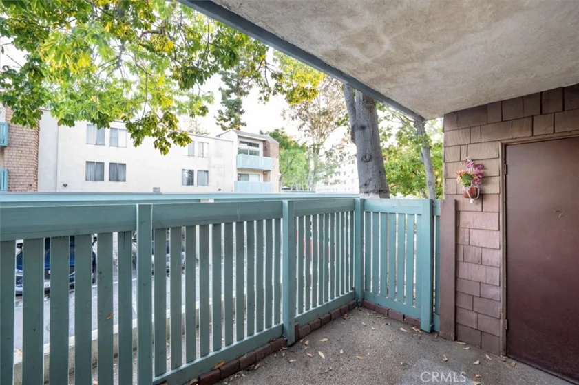 5700 Etiwanda Avenue #154 photo 8