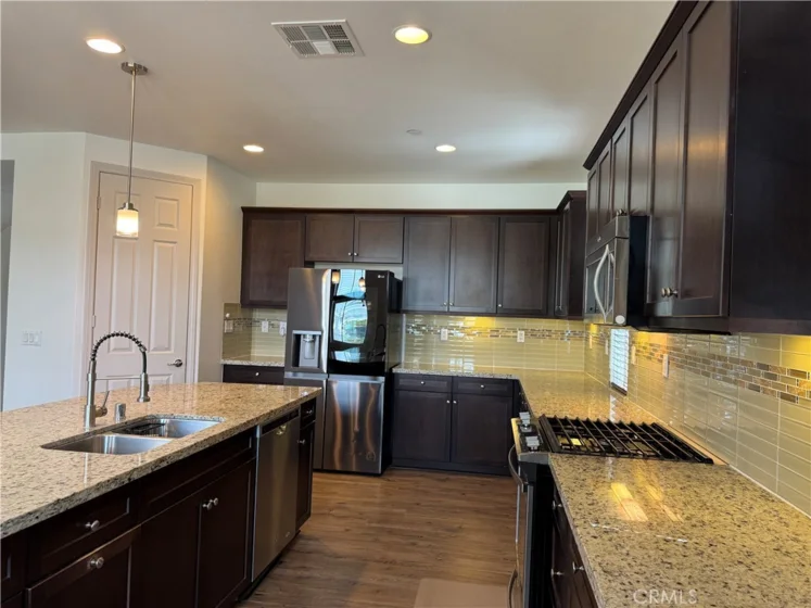 1391 Clementine Way photo 22