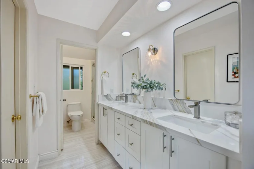 21900 Marylee Street #261 photo 10