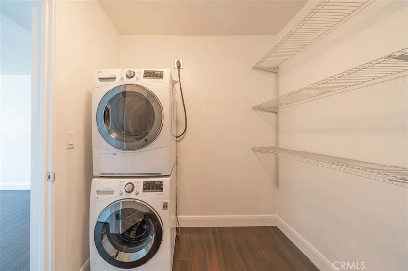 1601 Veteran Avenue #301/302 photo 5