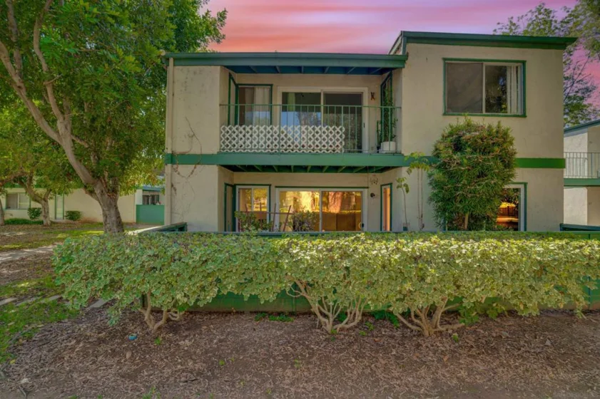 1811 E Grand Avenue #87 photo 1