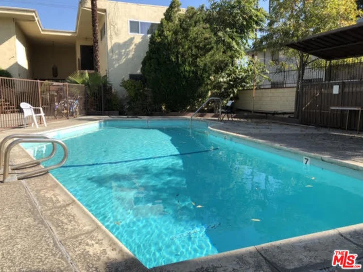 6133 Whitsett Avenue #1 photo 1